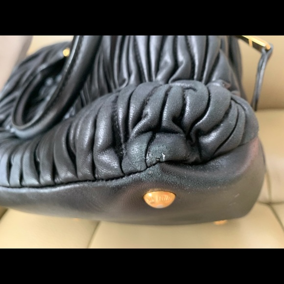 Miu Miu matelasse bag - Picture 9 of 13